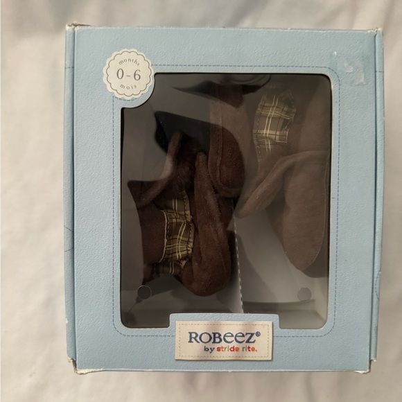 🆕 BABY ROBEEZ - cozy ankle bootie - Picture 2 of 8